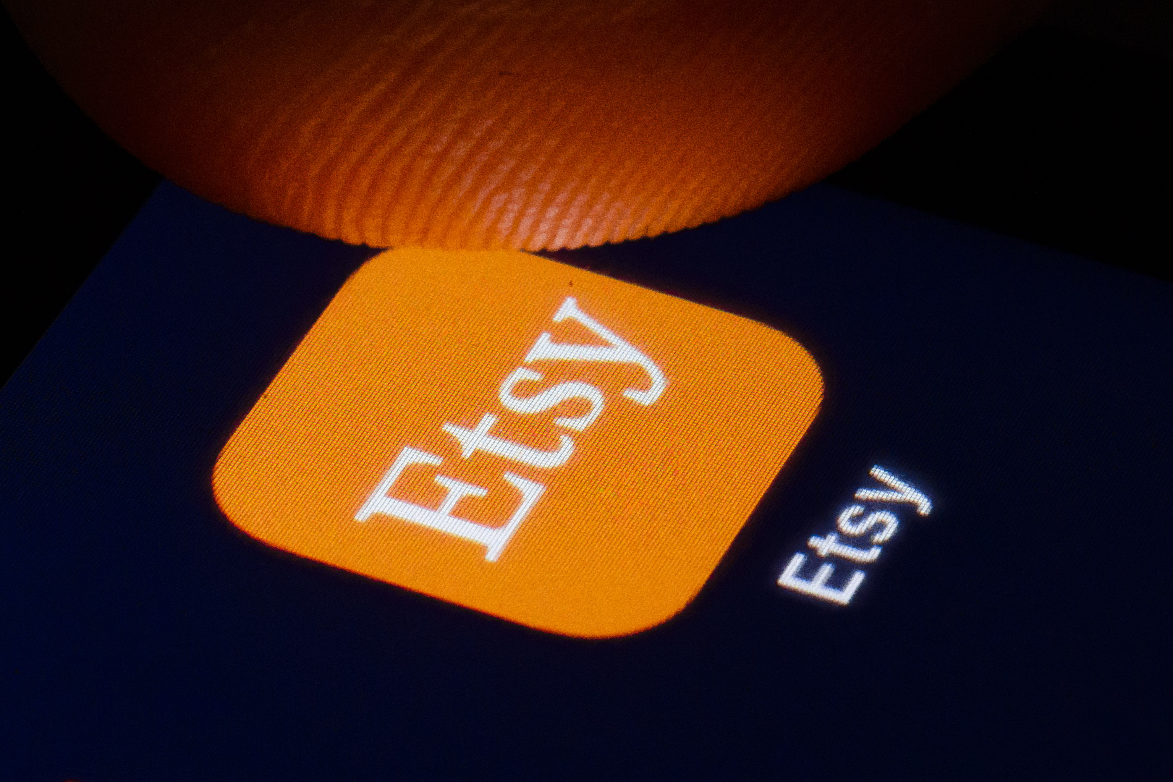 Etsy Will Start Pushing Sellers To Include Free Shipping