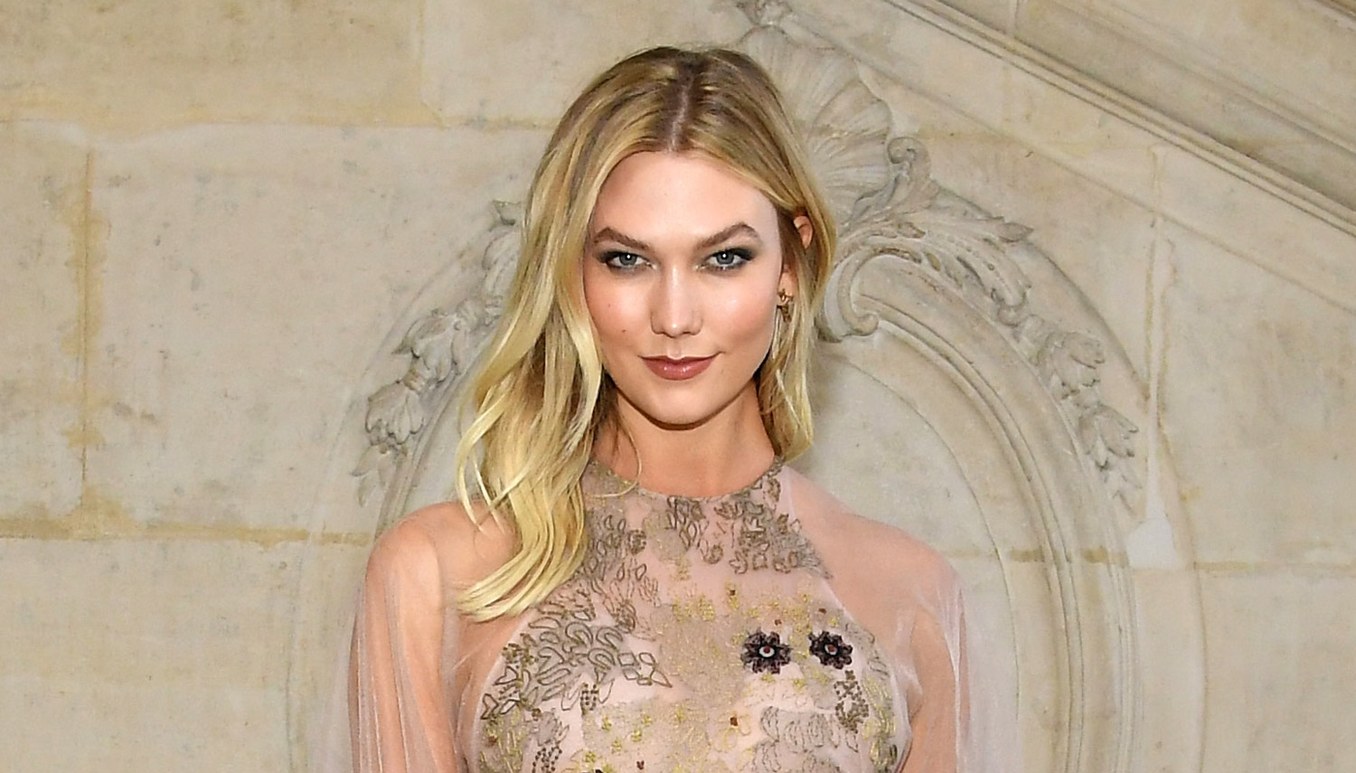 Karlie Kloss Leads Group of Investors to Acquire ‘W Magazine’
